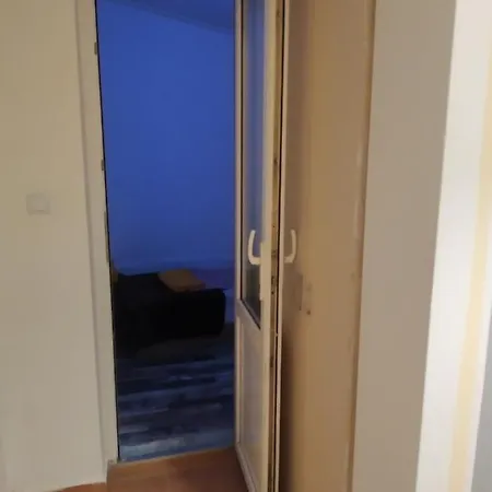 стоенчо хаджииванов,10 Apartmán *